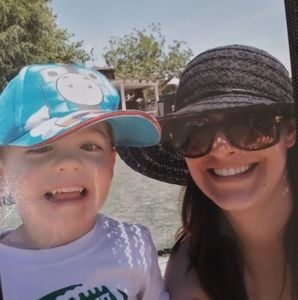 Meet your Posher, Daphne